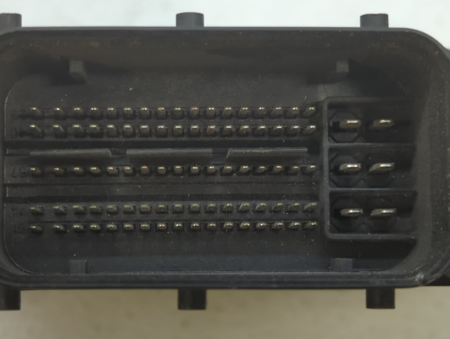 2015 Kia Forte PCM Engine Control Computer ECU ECM PCU OEM P/N:39133-2EYB5 39133-2EYB4 Fits OEM Used Auto Parts - Oemusedaut