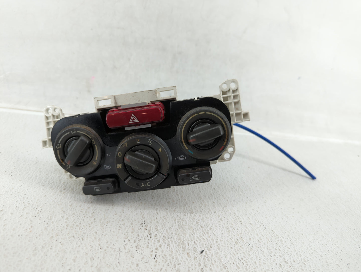 2014-2016 Kia Forte Climate Control Module Temperature AC/Heater Replacement P/N:72311SC011 Fits Fits 2014 2015 2016 OEM Use