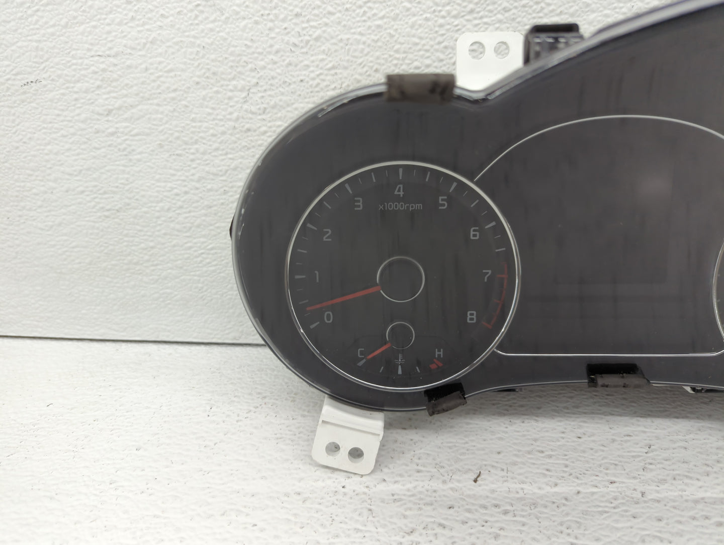 2014-2016 Kia Forte Instrument Cluster Speedometer Gauges P/N:94001-A7300 94011-A7200, 94021-A7310 Fits Fits 2014 2015 2016 