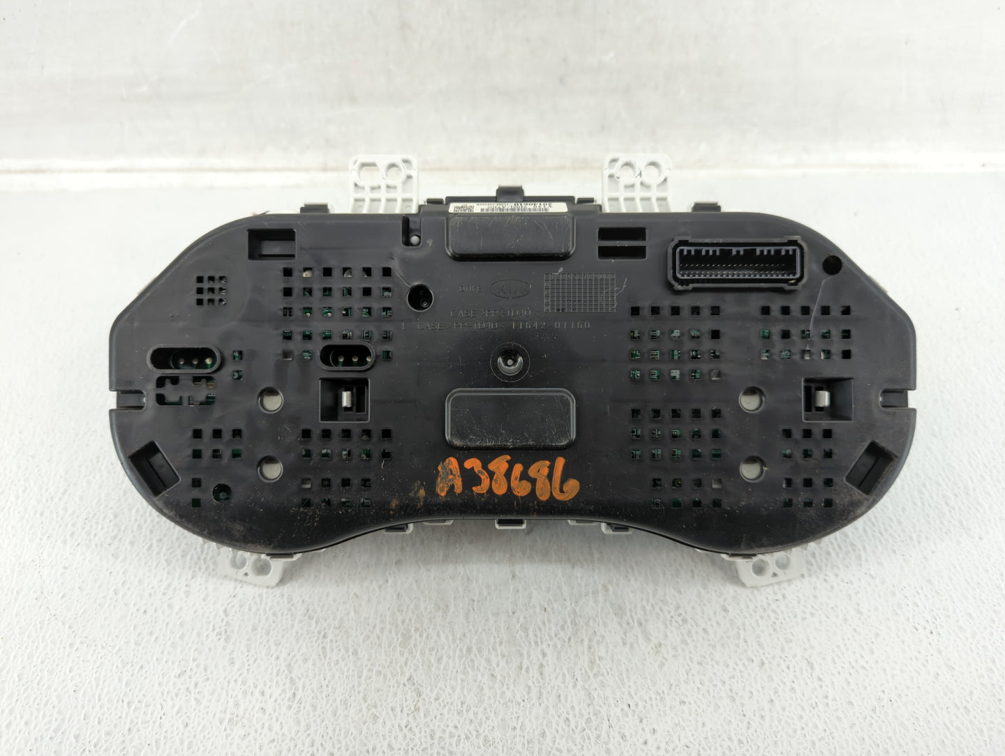 2014-2016 Kia Forte Instrument Cluster Speedometer Gauges P/N:94001-A7300 Miles: Fits Fits 2014 2015 2016 OEM Used Auto Part