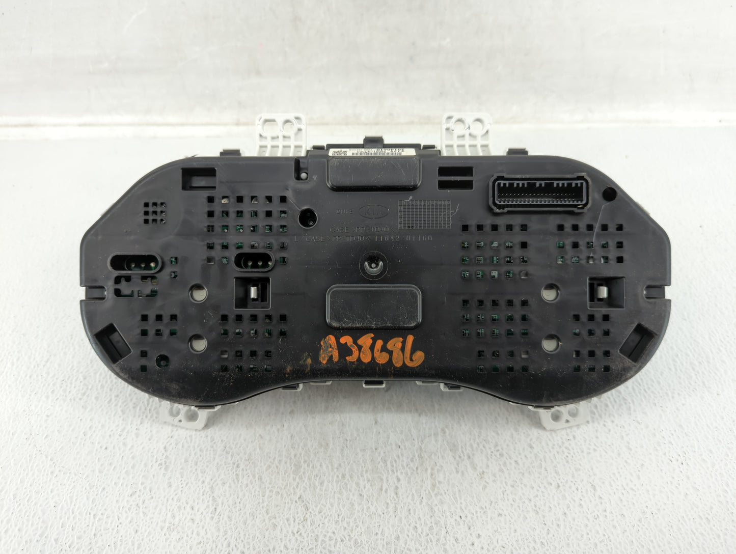 2014-2016 Kia Forte Instrument Cluster Speedometer Gauges P/N:94001-A7300 Miles: Fits Fits 2014 2015 2016 OEM Used Auto Part