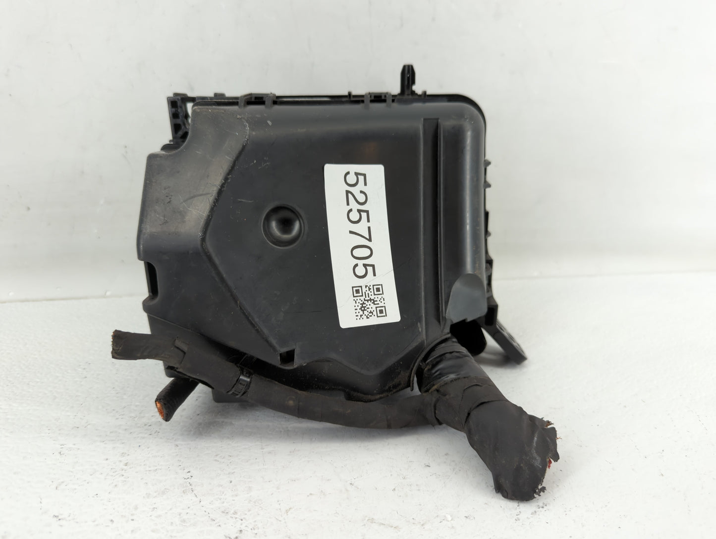 2014-2016 Kia Forte Fusebox Fuse Box Panel Relay Module P/N:91204-A7982 Fits Fits 2014 2015 2016 OEM Used Auto Parts - Oemus