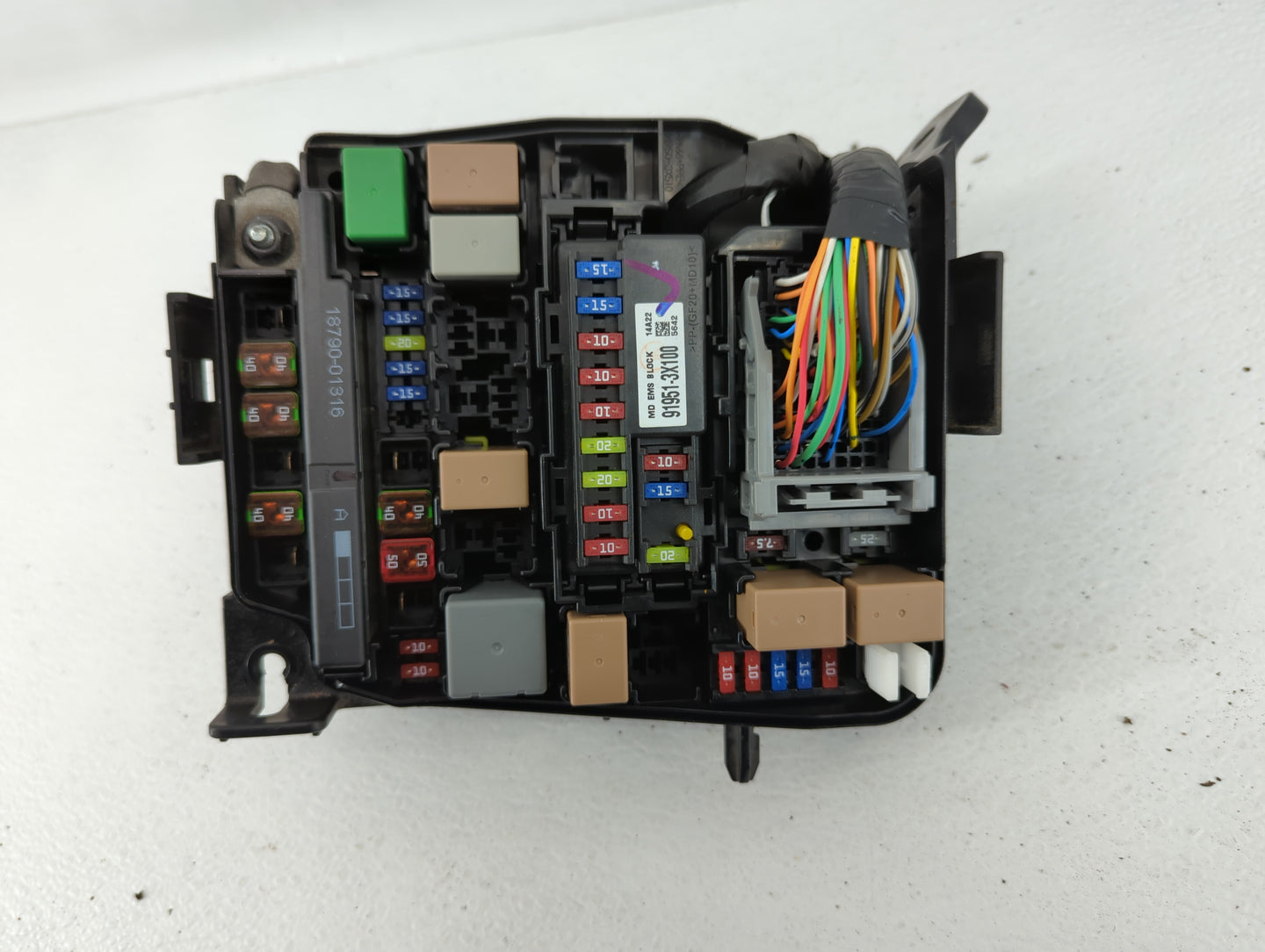 2014-2016 Kia Forte Fusebox Fuse Box Panel Relay Module P/N:91209 A7192 Fits Fits 2014 2015 2016 OEM Used Auto Parts - Oemus
