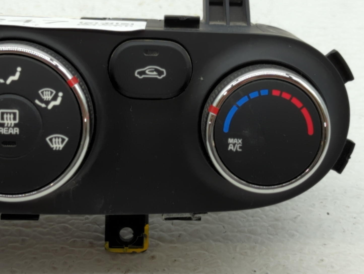 2014-2016 Kia Forte Climate Control Module Temperature AC/Heater Replacement P/N:97250-A7061WK Fits Fits 2014 2015 2016 OEM 