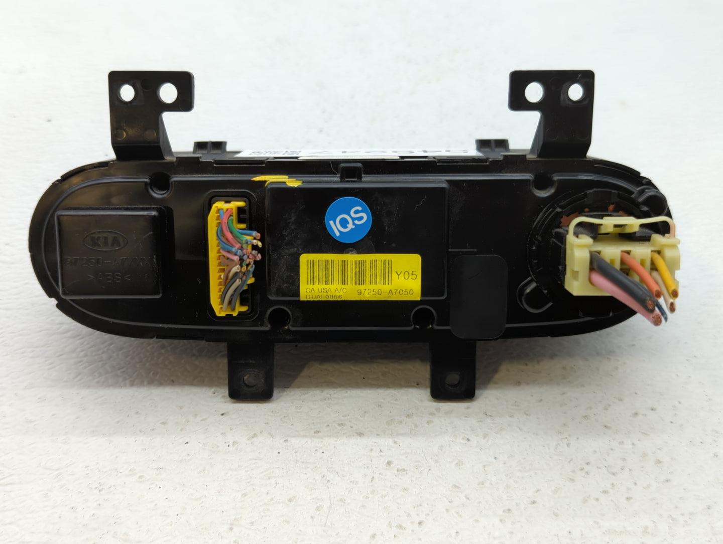 2014-2016 Kia Forte Climate Control Module Temperature AC/Heater Replacement P/N:97250-A7061WK Fits Fits 2014 2015 2016 OEM 