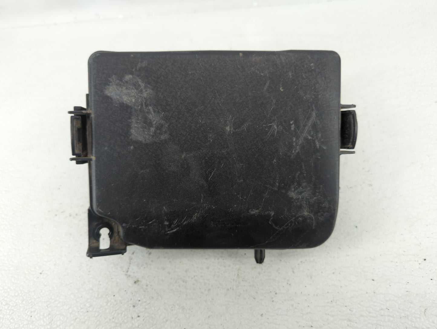 2014-2016 Kia Forte Fusebox Fuse Box Panel Relay Module P/N:91204 A7332 Fits Fits 2014 2015 2016 OEM Used Auto Parts - Oemus