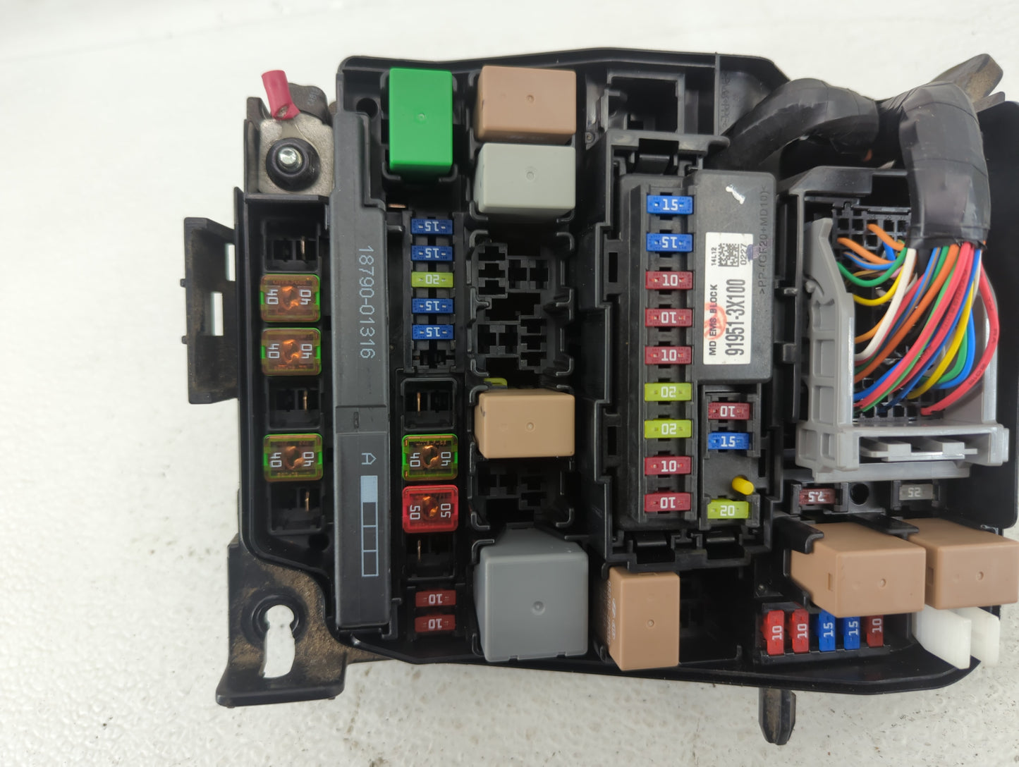 2014-2016 Kia Forte Fusebox Fuse Box Panel Relay Module P/N:91204 A7332 Fits Fits 2014 2015 2016 OEM Used Auto Parts - Oemus