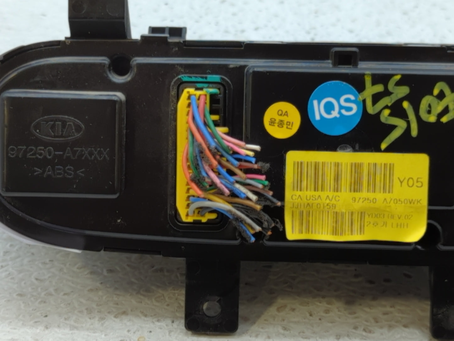 2014-2016 Kia Forte Climate Control Module Temperature AC/Heater Replacement P/N:97250-A7XXX 97250-A7061WK Fits OEM Used Aut