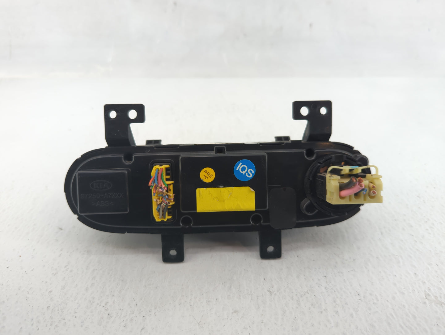 2014-2016 Kia Forte Climate Control Module Temperature AC/Heater Replacement P/N:97250-A7260 97250-A7250 Fits Fits 2014 2015