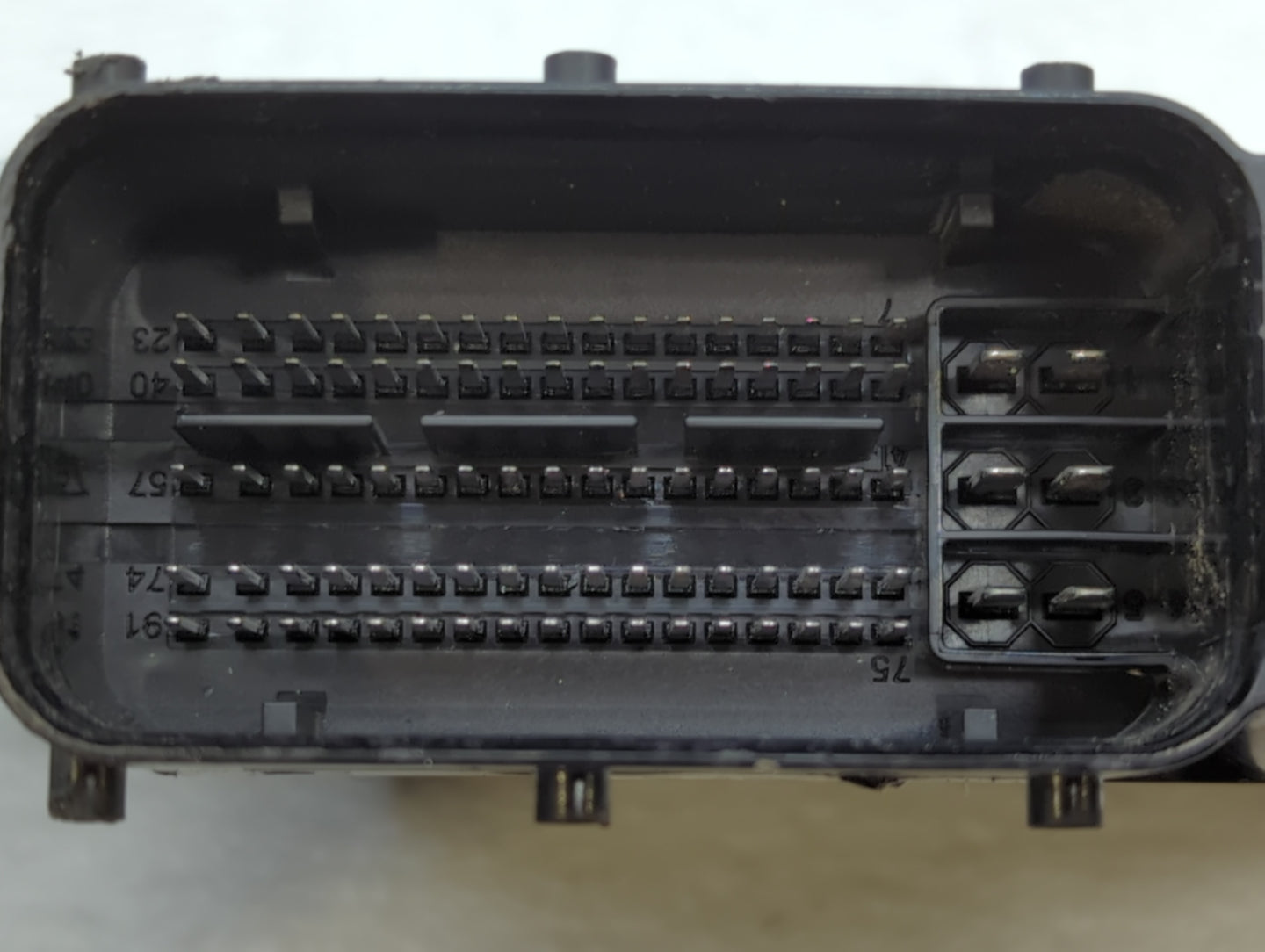 2015 Kia Forte PCM Engine Control Computer ECU ECM PCU OEM P/N:39103-2EXB5 39102-2EXB5 Fits OEM Used Auto Parts - Oemusedaut