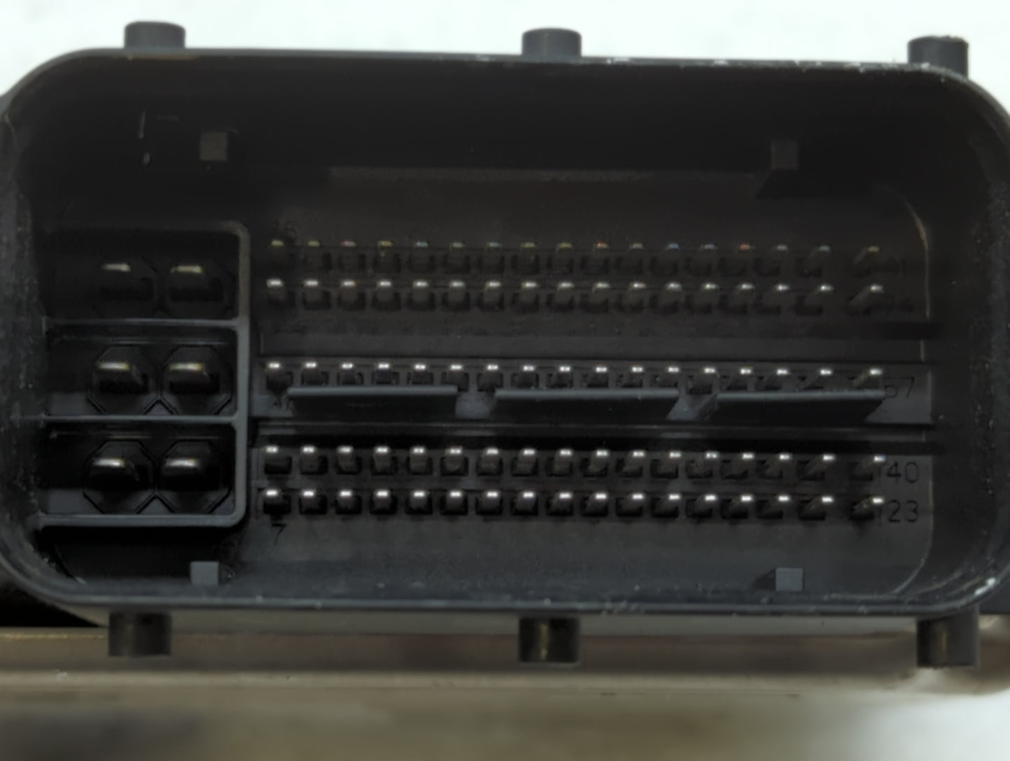 2015 Kia Forte PCM Engine Control Computer ECU ECM PCU OEM P/N:39133-2EYB4 Fits OEM Used Auto Parts - Oemusedautoparts1.com