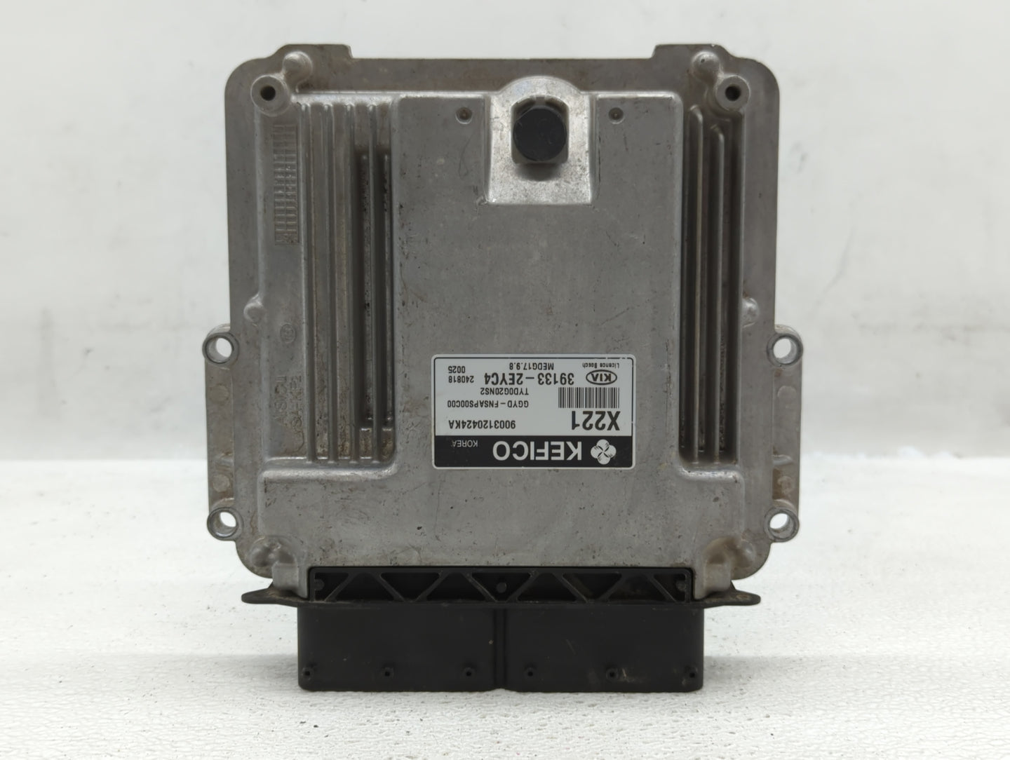 2015 Kia Forte PCM Engine Control Computer ECU ECM PCU OEM P/N:39133-2EYC4 39133-2EYB6, 39133-2EYC6 Fits OEM Used Auto Parts
