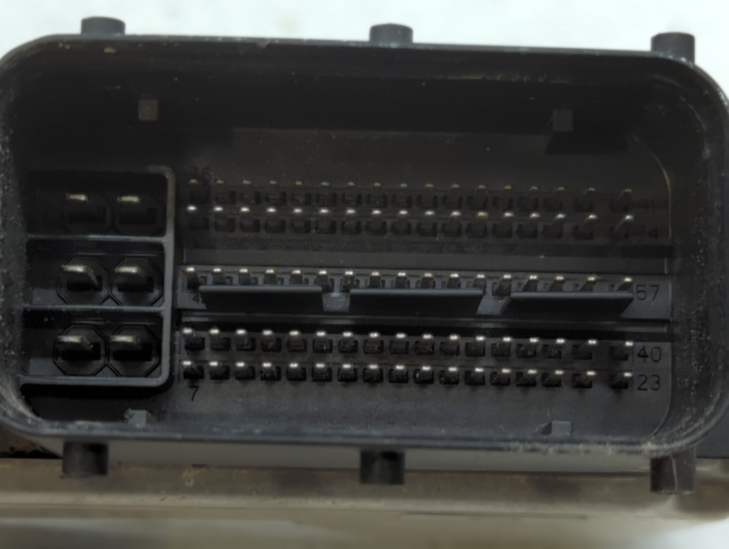2015 Kia Forte PCM Engine Control Computer ECU ECM PCU OEM P/N:39133-2EYC4 39133-2EYB6, 39133-2EYC6 Fits OEM Used Auto Parts