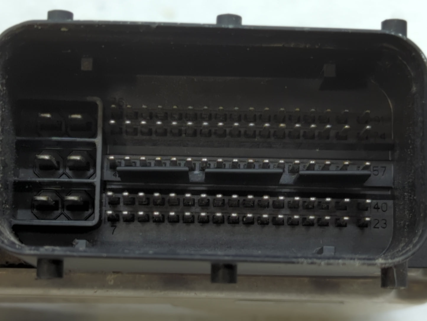 2015 Kia Forte PCM Engine Control Computer ECU ECM PCU OEM P/N:39133-2EYC4 39133-2EYB6, 39133-2EYC6 Fits OEM Used Auto Parts