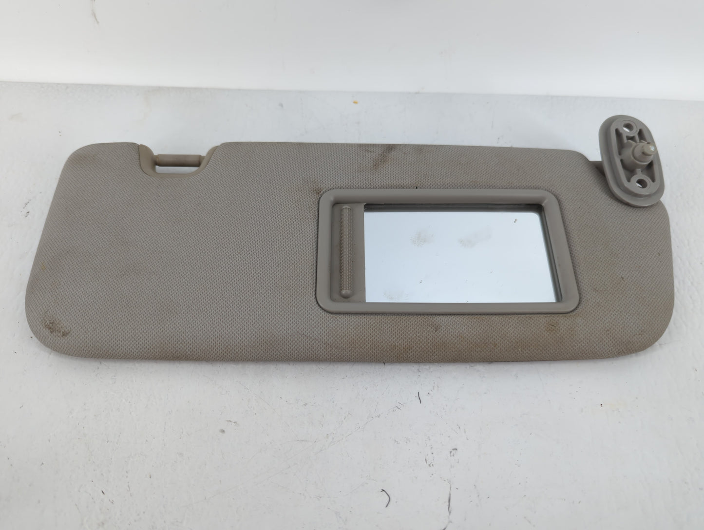 2014-2016 Kia Forte Sun Visor Shade Replacement Passenger Right Mirror Fits Fits 2014 2015 2016 OEM Used Auto Parts - Oemuse
