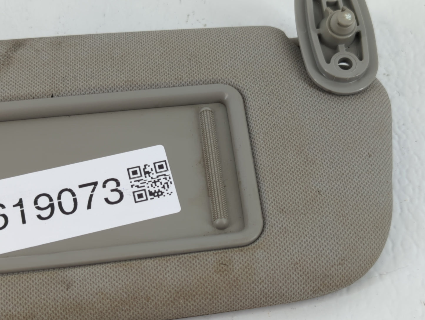 2014-2016 Kia Forte Sun Visor Shade Replacement Passenger Right Mirror Fits Fits 2014 2015 2016 OEM Used Auto Parts - Oemuse