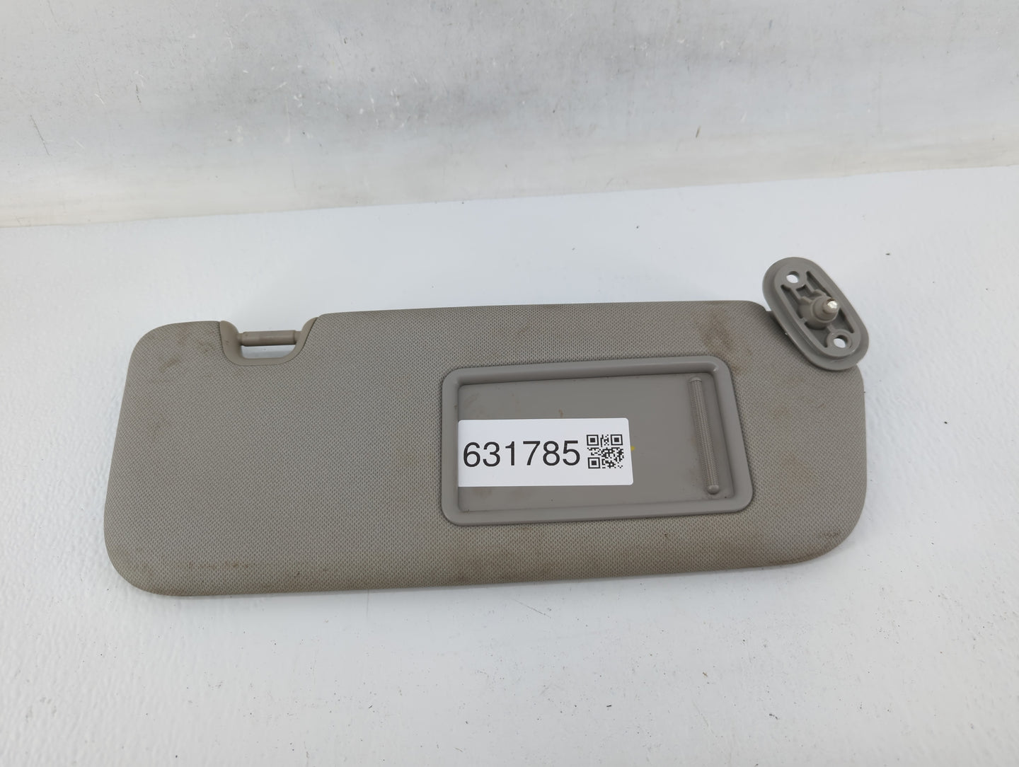 2014-2016 Kia Forte Sun Visor Shade Replacement Passenger Right Mirror Fits Fits 2014 2015 2016 OEM Used Auto Parts - Oemuse