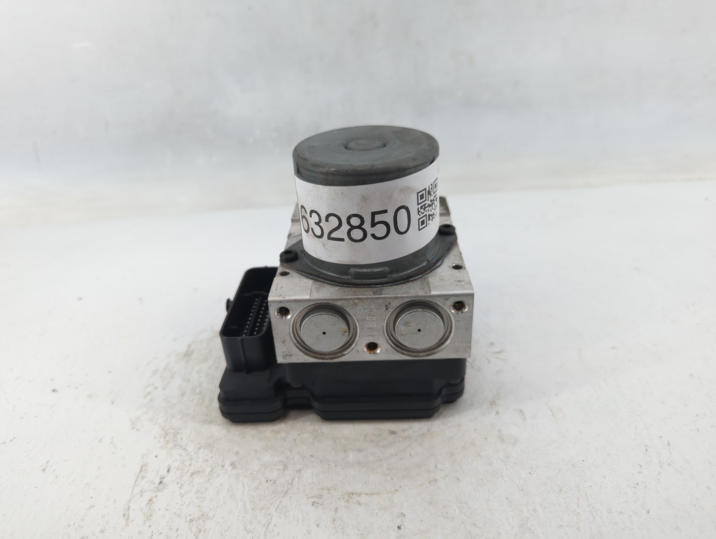 2014-2016 Kia Forte ABS Pump Control Module Replacement P/N:61589-45200 Fits Fits 2014 2015 2016 OEM Used Auto Parts - Oemus