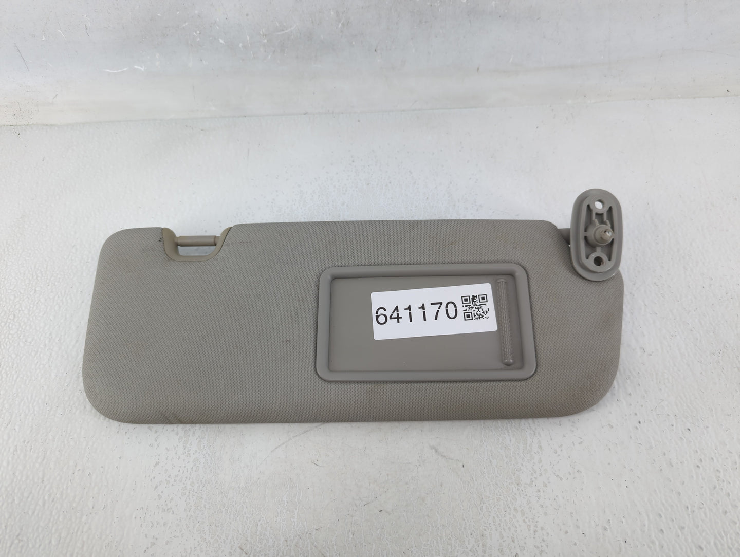 2014-2016 Kia Forte Sun Visor Shade Replacement Passenger Right Mirror Fits Fits 2014 2015 2016 OEM Used Auto Parts - Oemuse