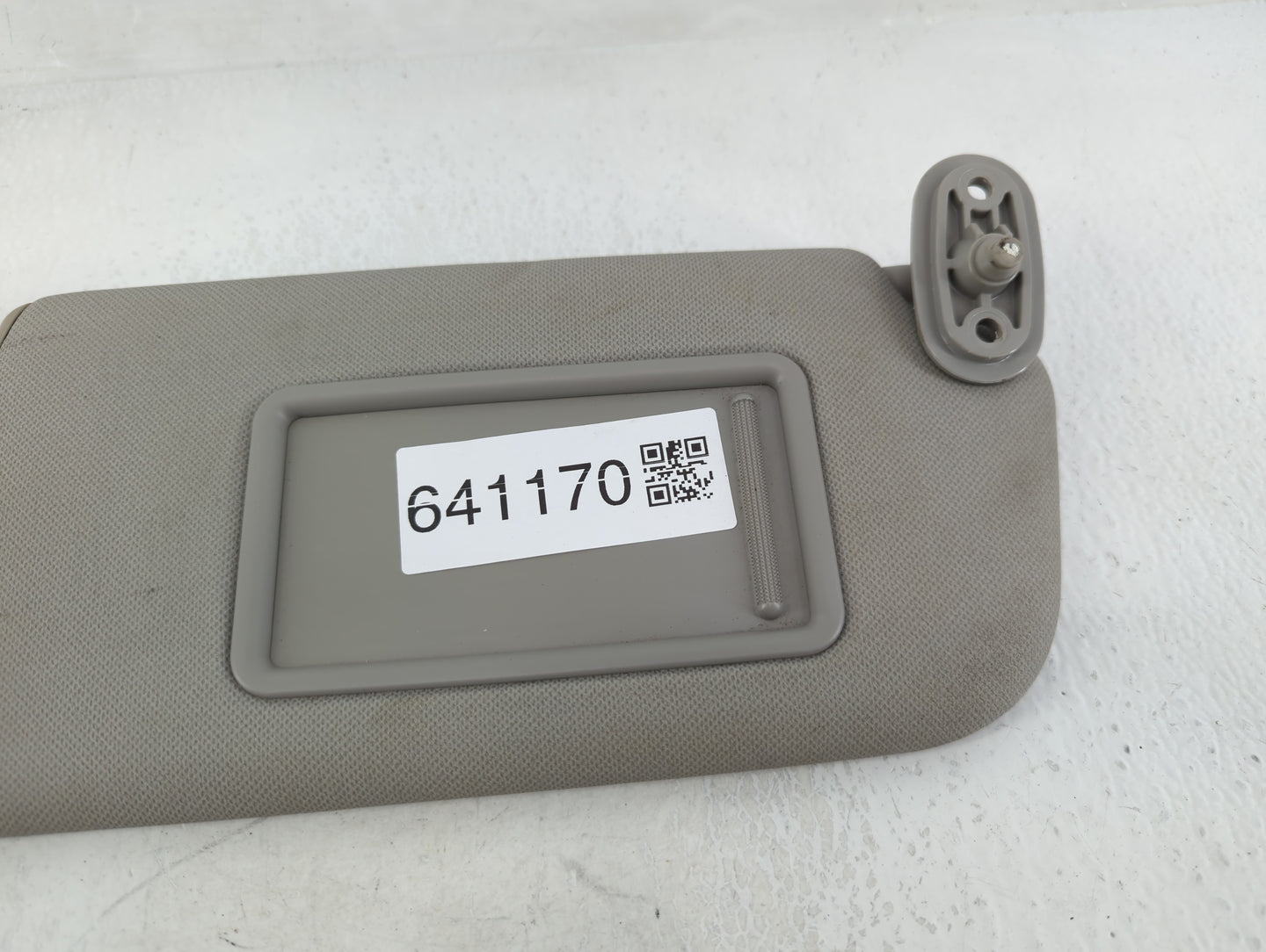 2014-2016 Kia Forte Sun Visor Shade Replacement Passenger Right Mirror Fits Fits 2014 2015 2016 OEM Used Auto Parts - Oemuse
