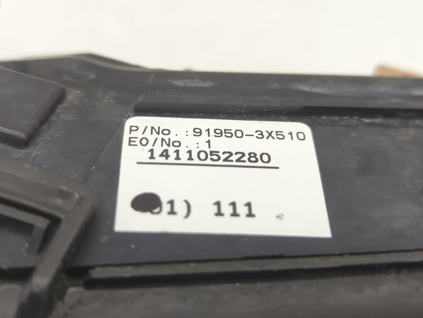 2014-2016 Kia Forte Fusebox Fuse Box Panel Relay Module P/N:1411052280 91950-3X510 Fits Fits 2014 2015 2016 OEM Used Auto Pa