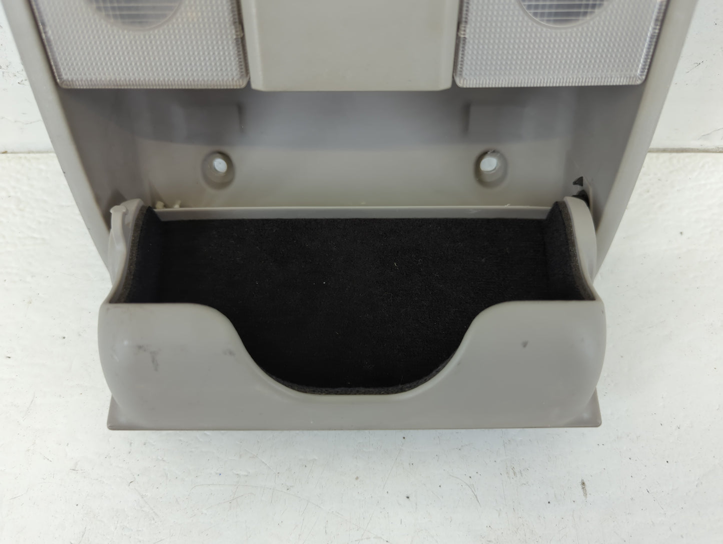 2014-2018 Kia Forte Overhead Roof Console 663609 - Oemusedautoparts1.com