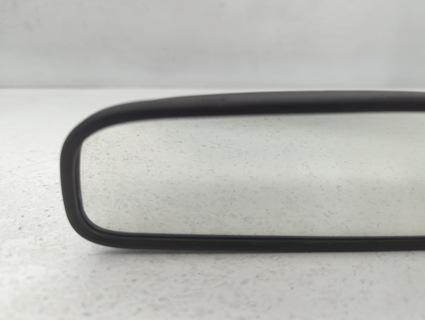 2010-2019 Kia Forte Interior Rear View Mirror Replacement OEM P/N:E4 012143 Fits OEM Used Auto Parts - Oemusedautoparts1.com