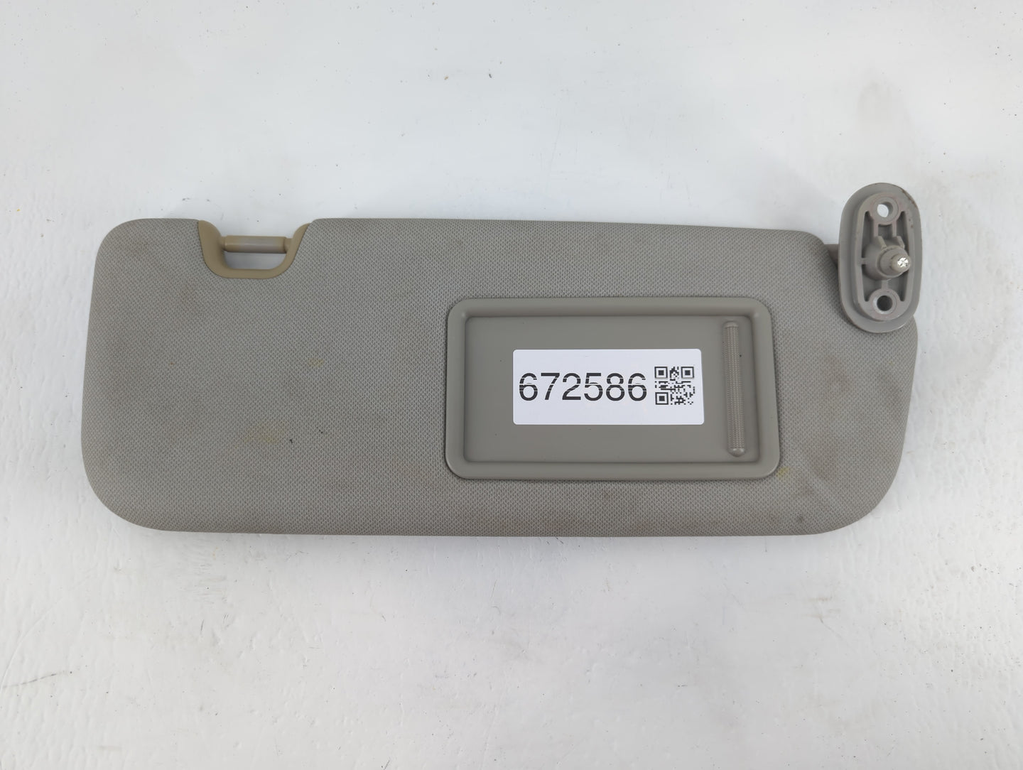 2014-2016 Kia Forte Sun Visor Shade Replacement Passenger Right Mirror Fits Fits 2014 2015 2016 OEM Used Auto Parts - Oemuse