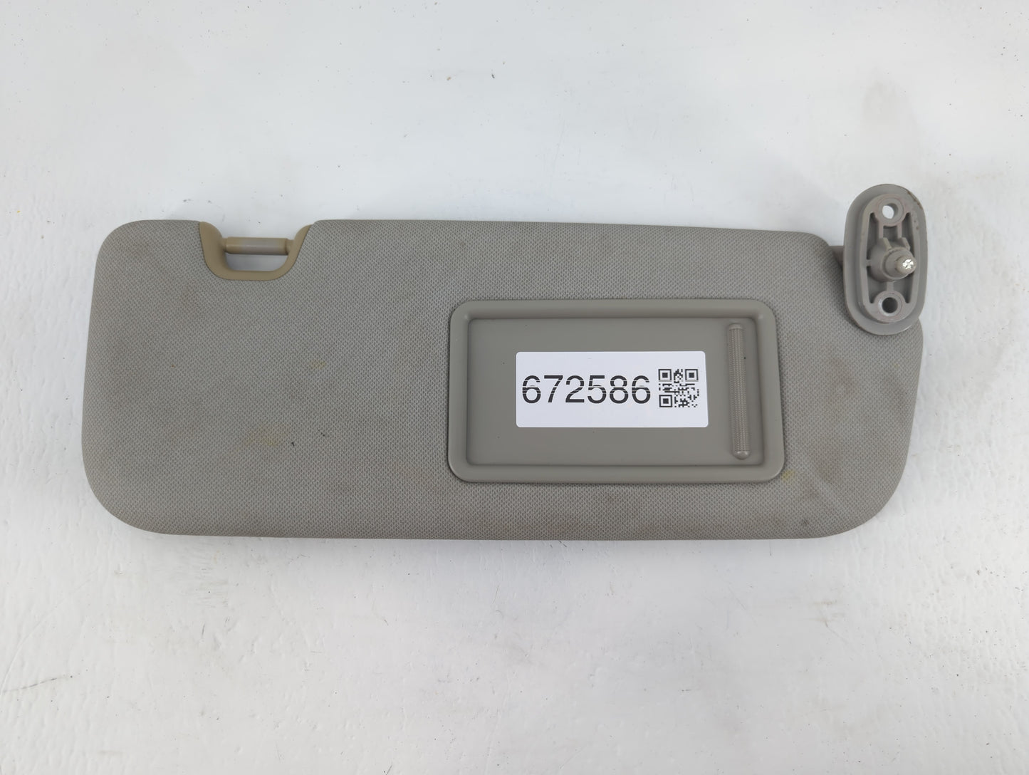 2014-2016 Kia Forte Sun Visor Shade Replacement Passenger Right Mirror Fits Fits 2014 2015 2016 OEM Used Auto Parts - Oemuse