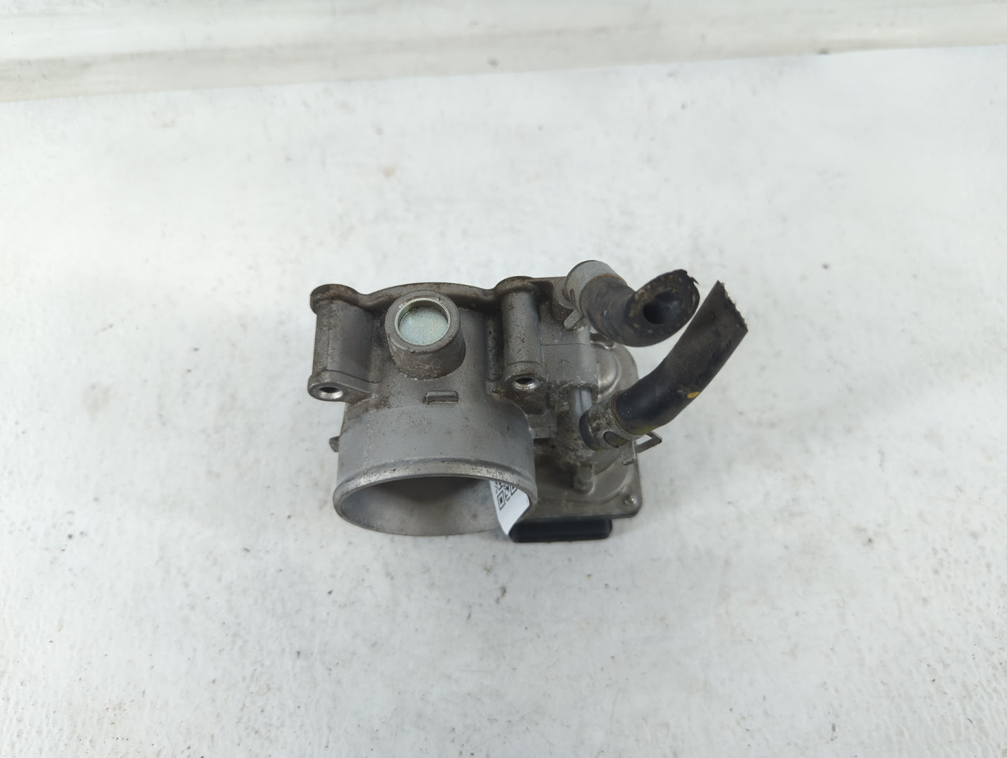 2014-2018 Kia Forte Throttle Body P/N:35100-2E000 Fits Fits 2011 2012 2013 2014 2015 2016 2017 2018 2019 2020 2021 OEM Used 