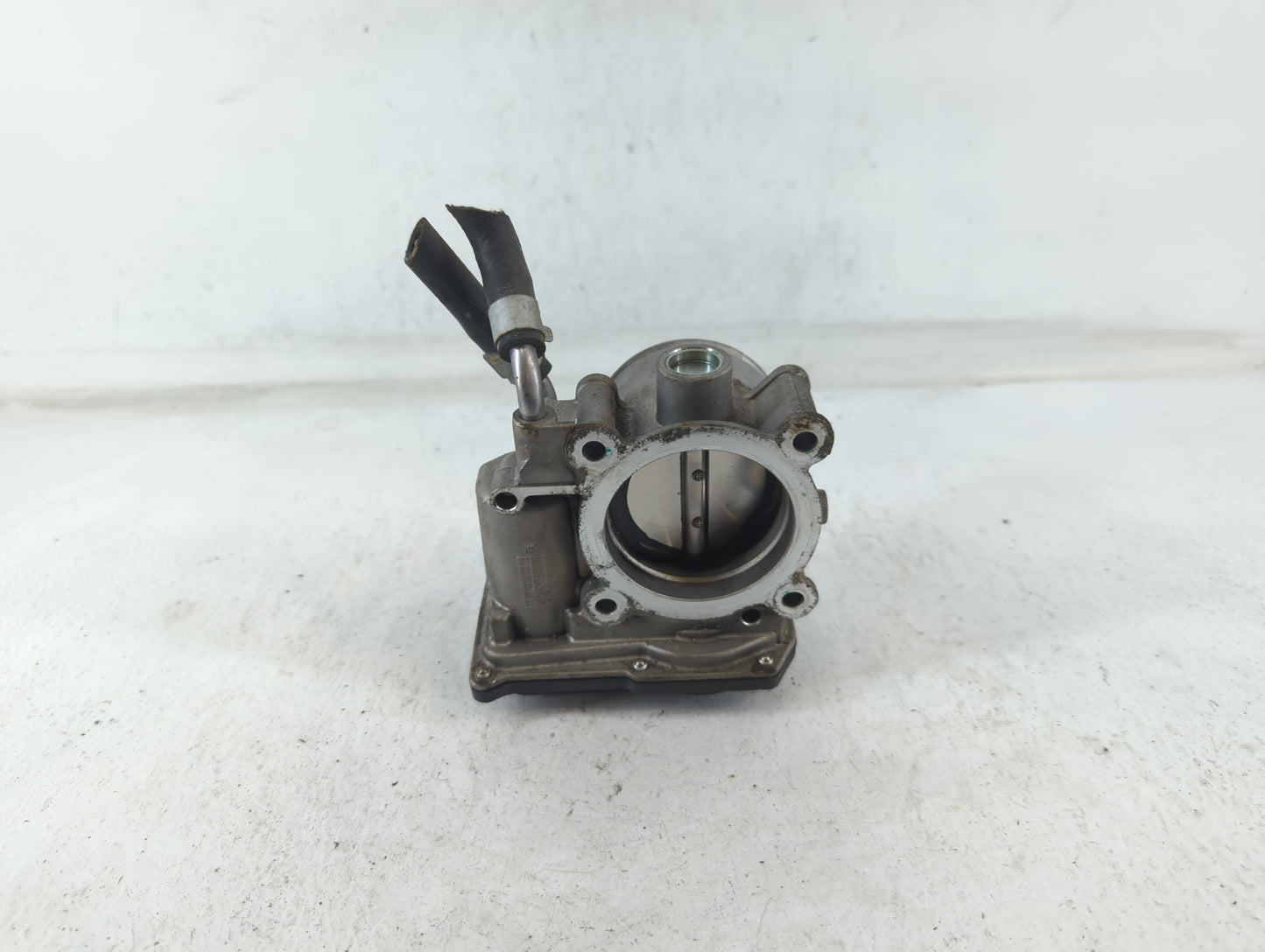 2014-2018 Kia Forte Throttle Body P/N:35100-2E000 Fits Fits 2011 2012 2013 2014 2015 2016 2017 2018 2019 2020 2021 OEM Used 