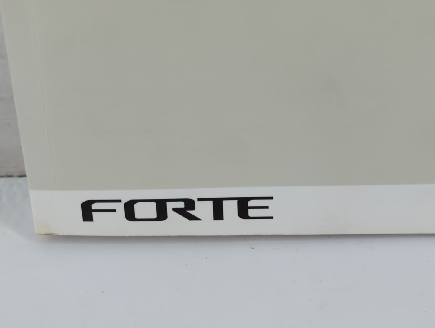 2015 Kia Forte Owners Manual Book Guide P/N:FA7O-EU4OI OEM Used Auto Parts - Oemusedautoparts1.com