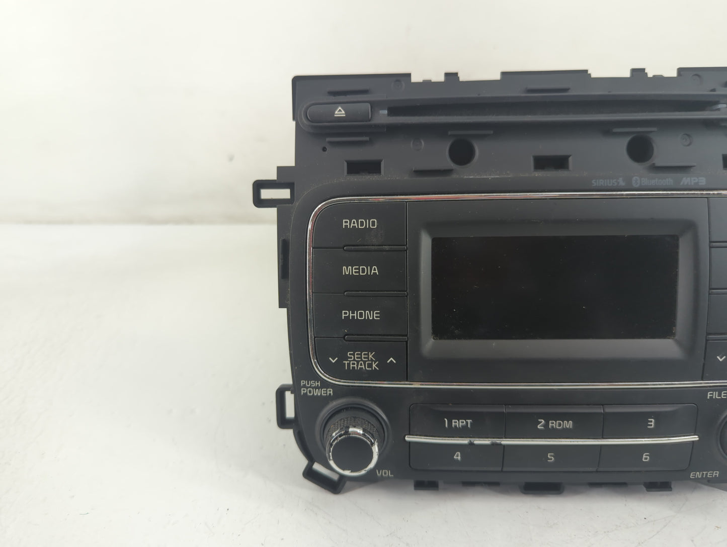 Kia Forte Am Fm Cd Player Radio Receiver - Oemusedautoparts1.com