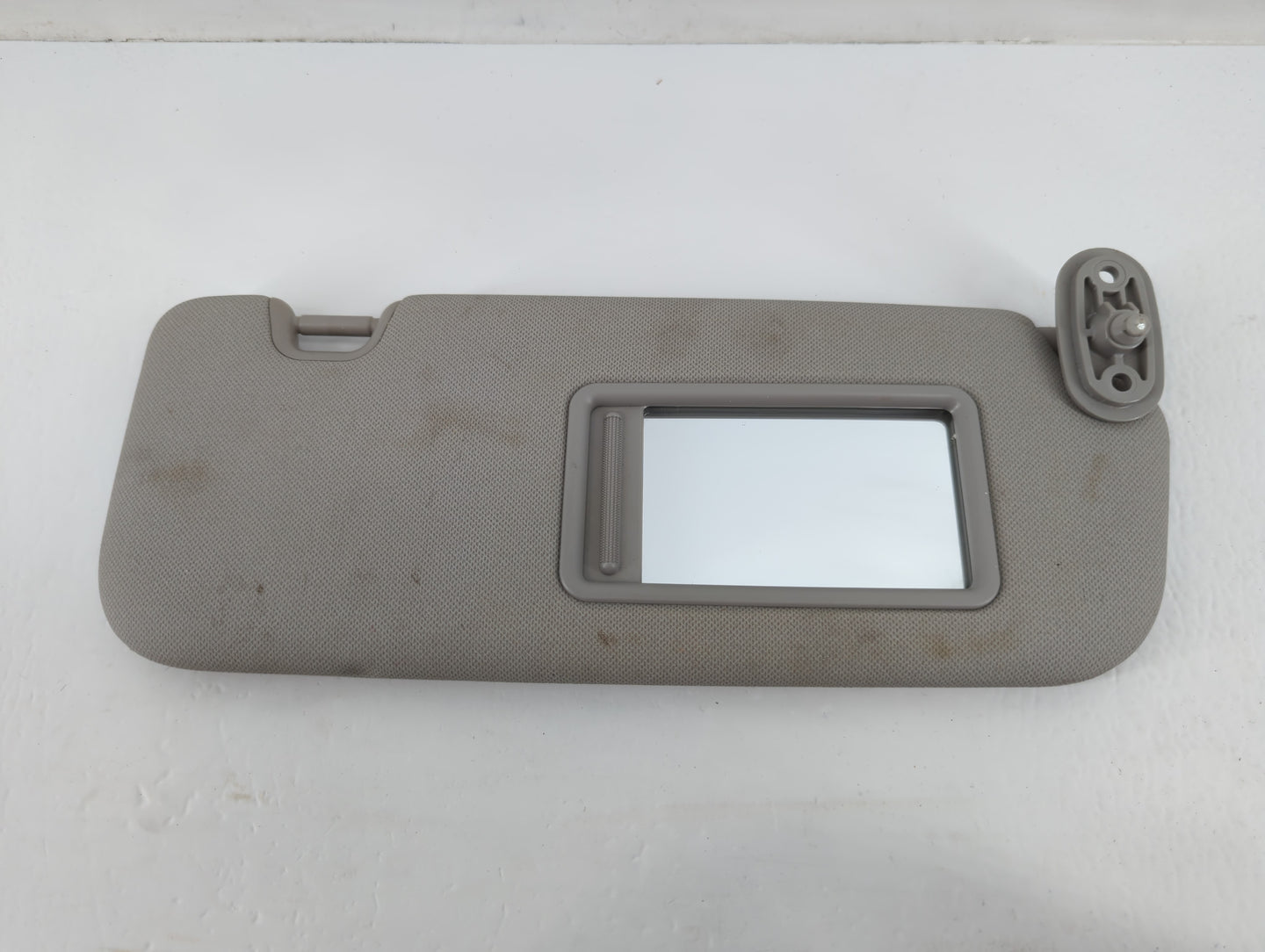 2014-2016 Kia Forte Sun Visor Shade Replacement Passenger Right Mirror Fits Fits 2014 2015 2016 OEM Used Auto Parts - Oemuse