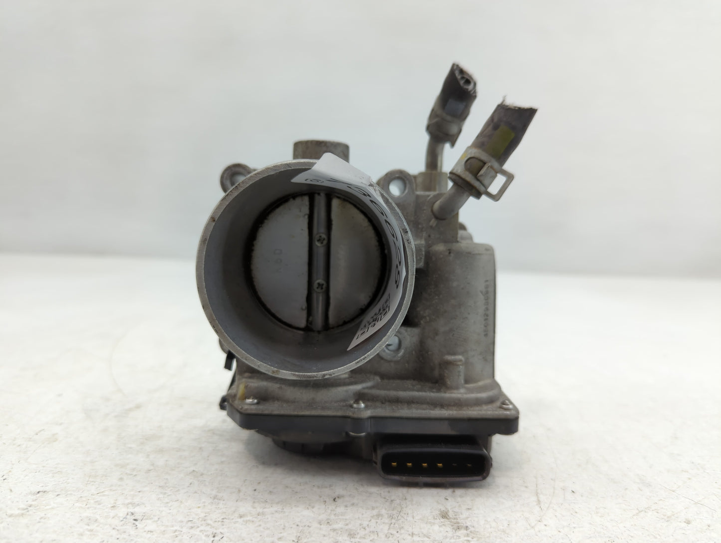 2014-2016 Kia Forte Throttle Body P/N:35100-2E400 Fits Fits 2012 2013 2014 2015 2016 2018 2019 2020 2021 OEM Used Auto Parts