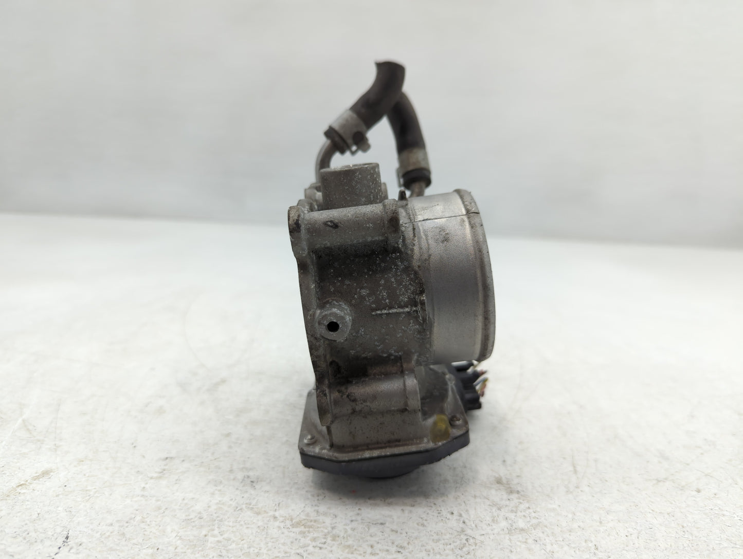 2014-2018 Kia Forte Throttle Body P/N:35100-2E000 Fits Fits 2011 2012 2013 2014 2015 2016 2017 2018 2019 2020 2021 OEM Used 