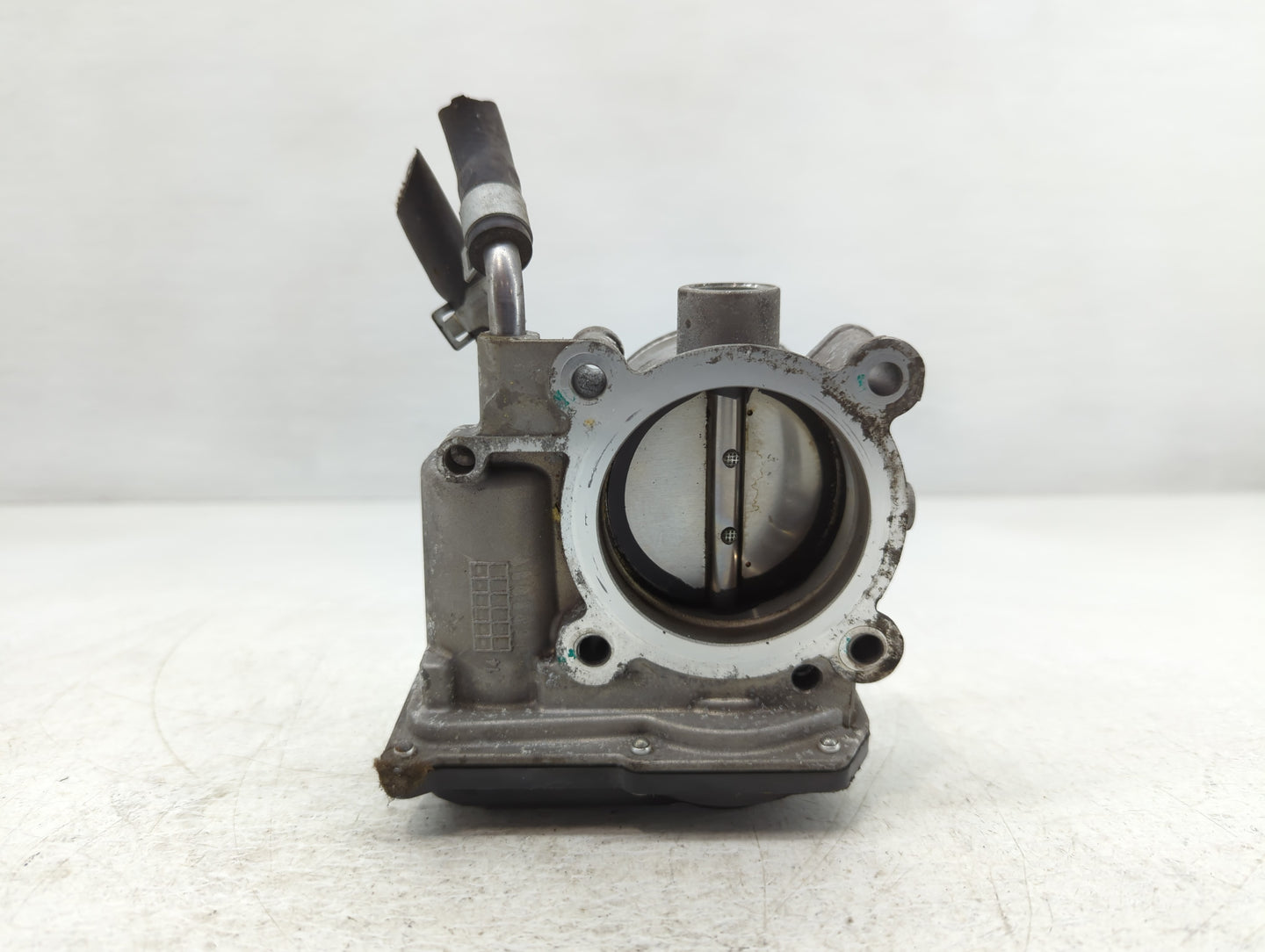 2014-2018 Kia Forte Throttle Body P/N:35100-2E000 Fits Fits 2011 2012 2013 2014 2015 2016 2017 2018 2019 2020 2021 OEM Used 