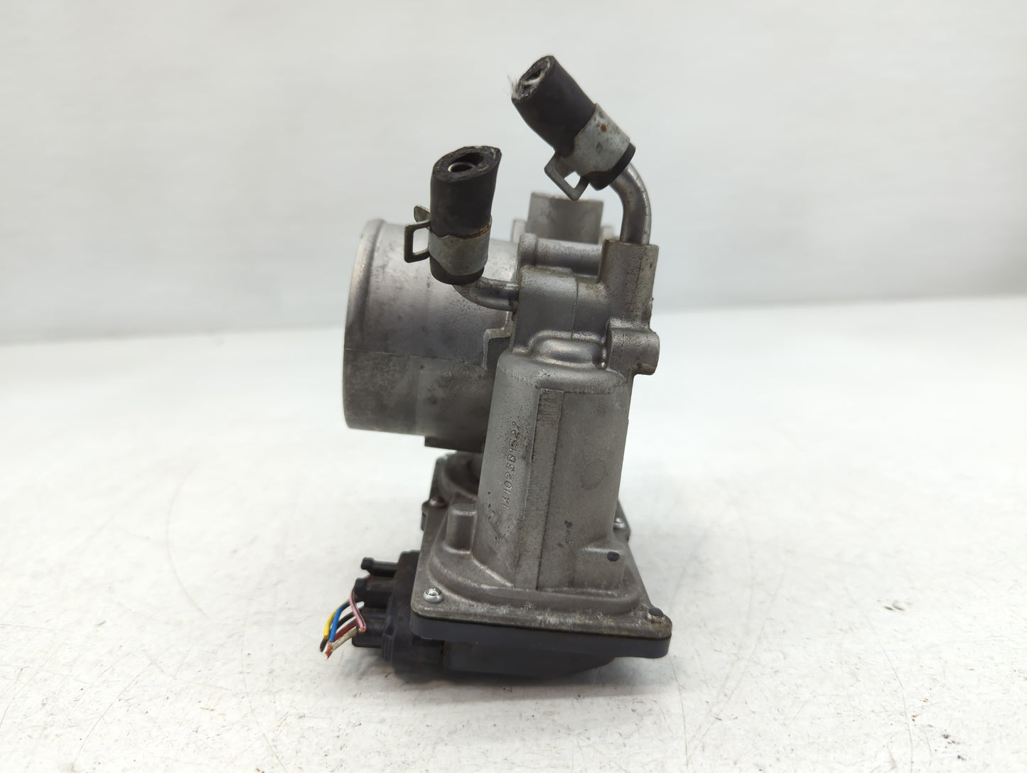 2014-2016 Kia Forte Throttle Body P/N:141023B1527 Fits Fits 2012 2013 2014 2015 2016 2018 2019 2020 2021 OEM Used Auto Parts