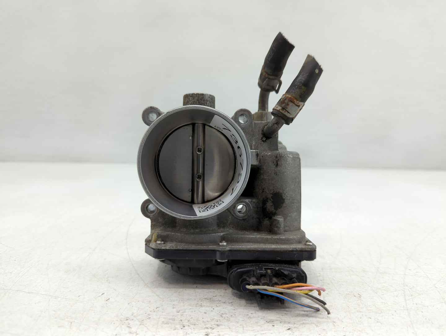 2014-2018 Kia Forte Throttle Body P/N:35100-2E000 Fits Fits 2011 2012 2013 2014 2015 2016 2017 2018 2019 2020 2021 OEM Used 