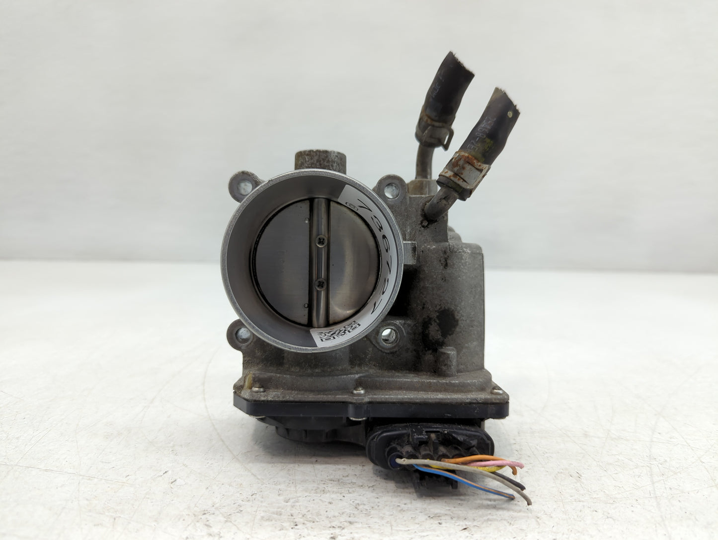 2014-2018 Kia Forte Throttle Body P/N:35100-2E000 Fits Fits 2011 2012 2013 2014 2015 2016 2017 2018 2019 2020 2021 OEM Used 