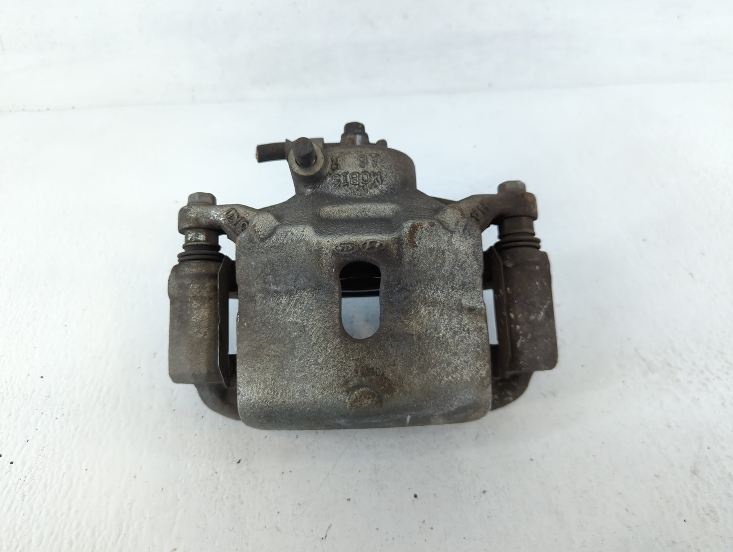 2014-2016 Kia Forte Rear Driver Left Brake Caliper - Oemusedautoparts1.com