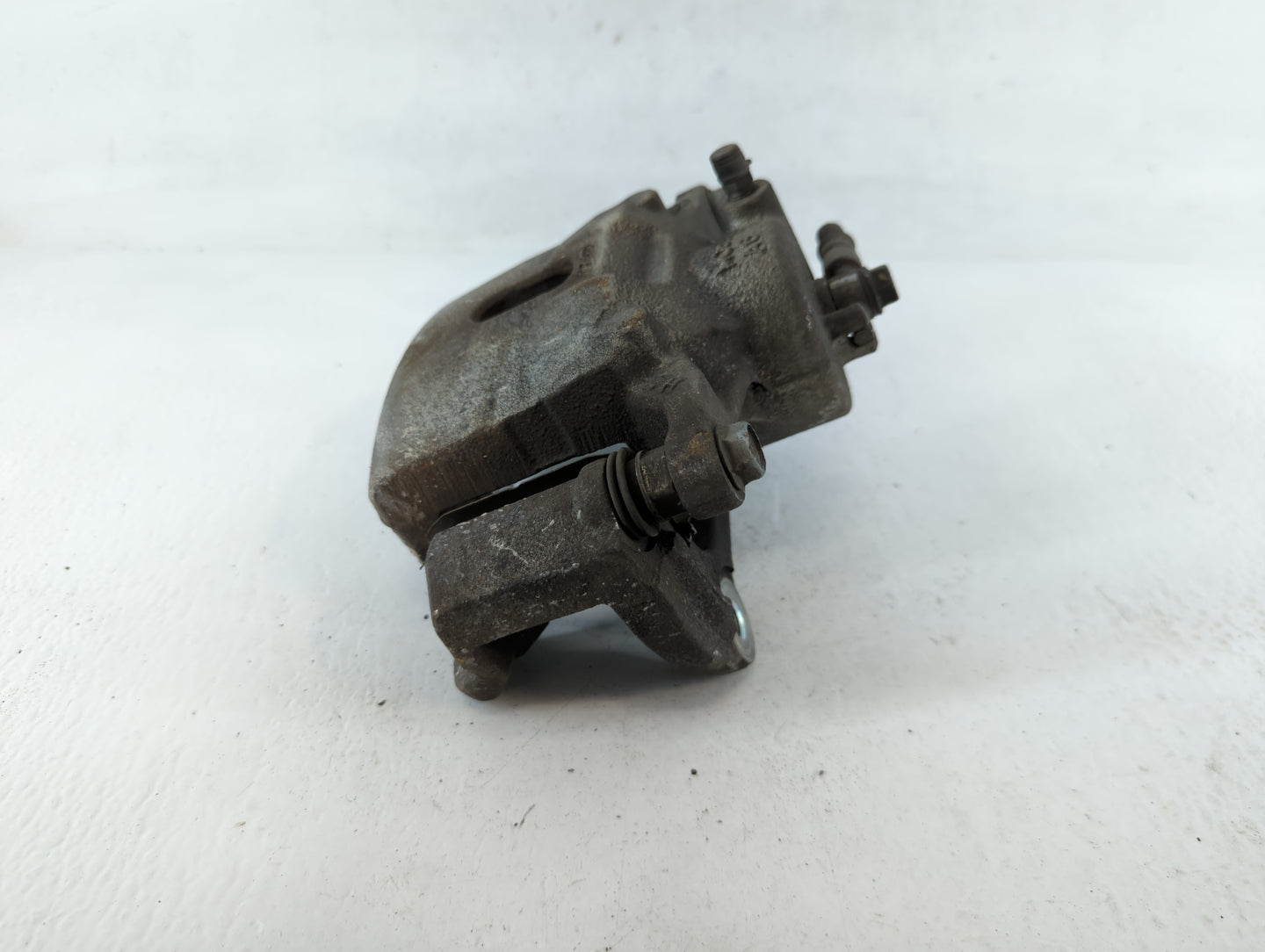 2014-2016 Kia Forte Rear Driver Left Brake Caliper - Oemusedautoparts1.com