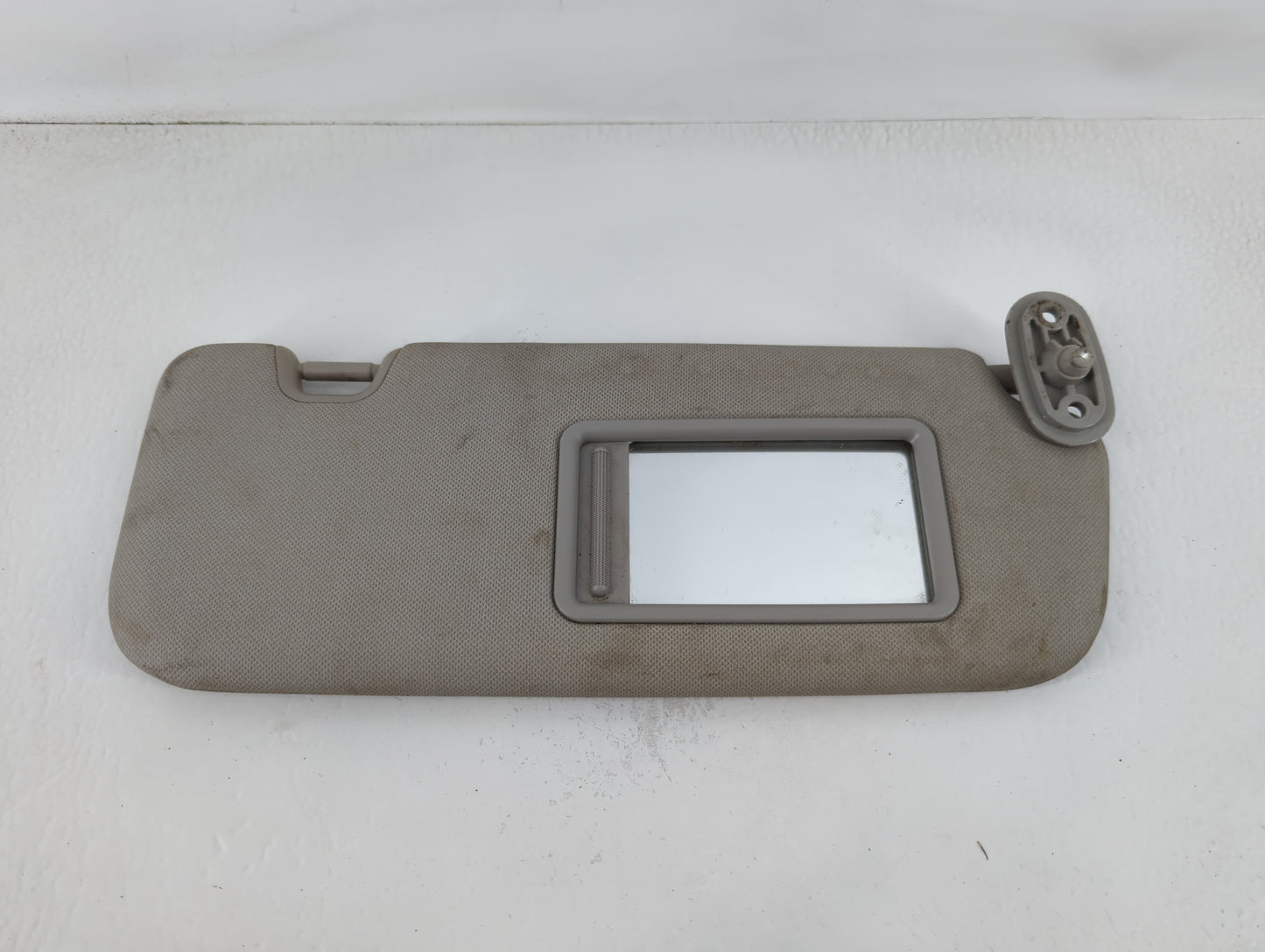 2014-2016 Kia Forte Sun Visor Shade Replacement Passenger Right Mirror Fits Fits 2014 2015 2016 OEM Used Auto Parts - Oemuse