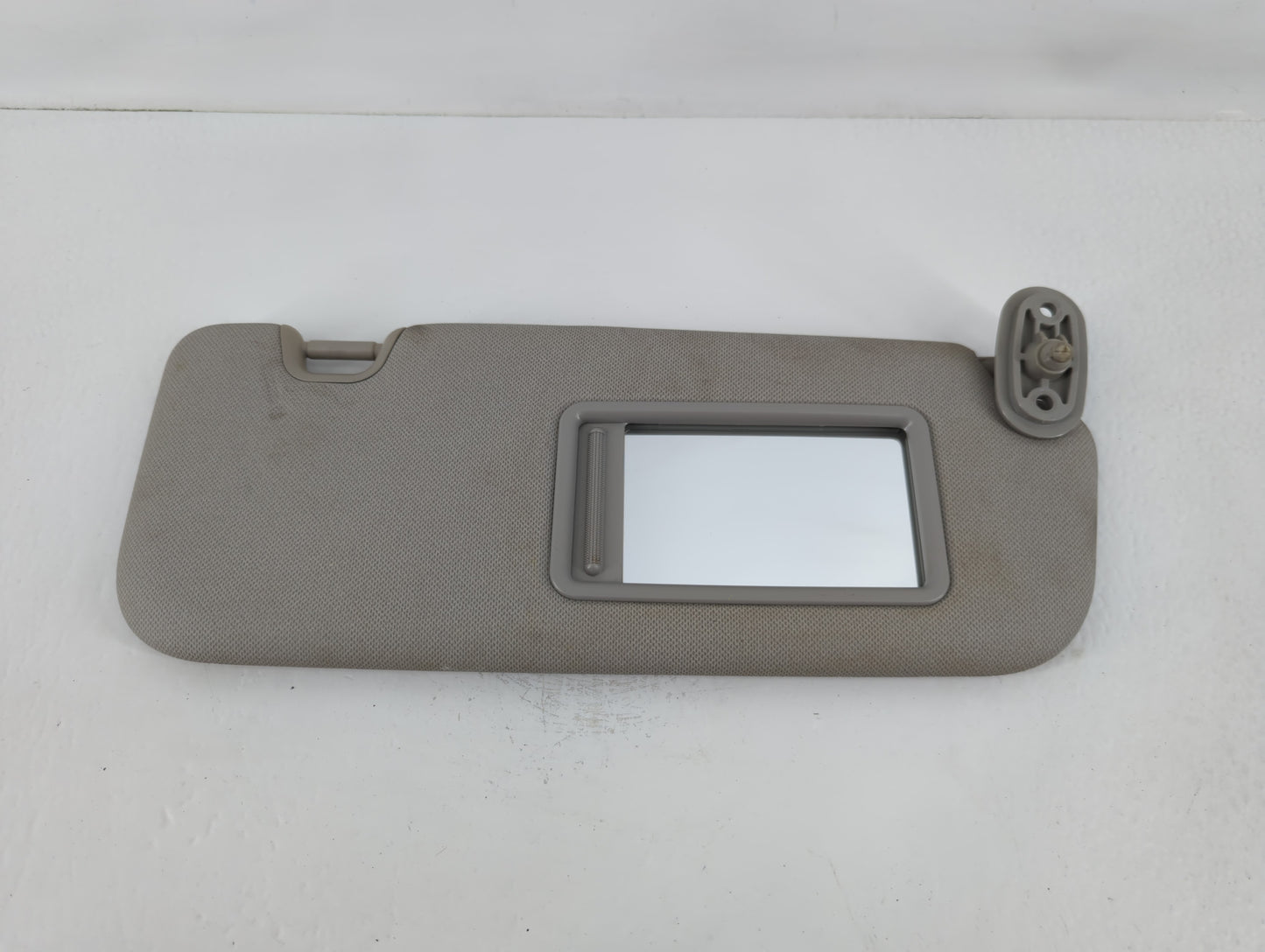 2014-2016 Kia Forte Sun Visor Shade Replacement Passenger Right Mirror Fits Fits 2014 2015 2016 OEM Used Auto Parts - Oemuse