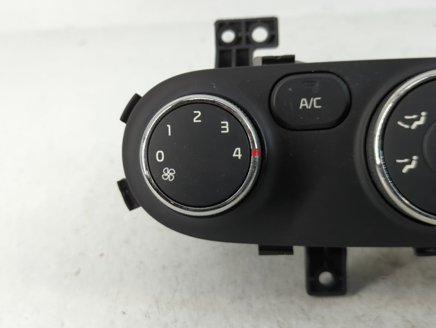 2014-2016 Kia Forte Climate Control Module Temperature AC/Heater Replacement P/N:97250-A7050WK Fits Fits 2014 2015 2016 OEM 