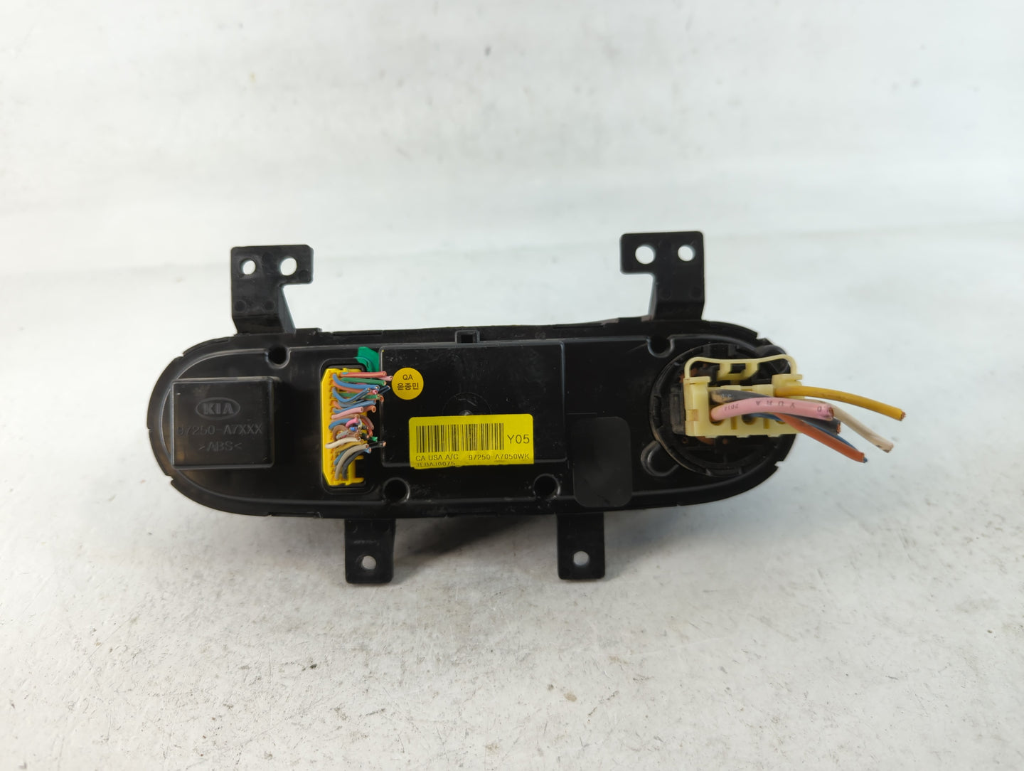 2014-2016 Kia Forte Climate Control Module Temperature AC/Heater Replacement P/N:97250-A7050WK Fits Fits 2014 2015 2016 OEM 
