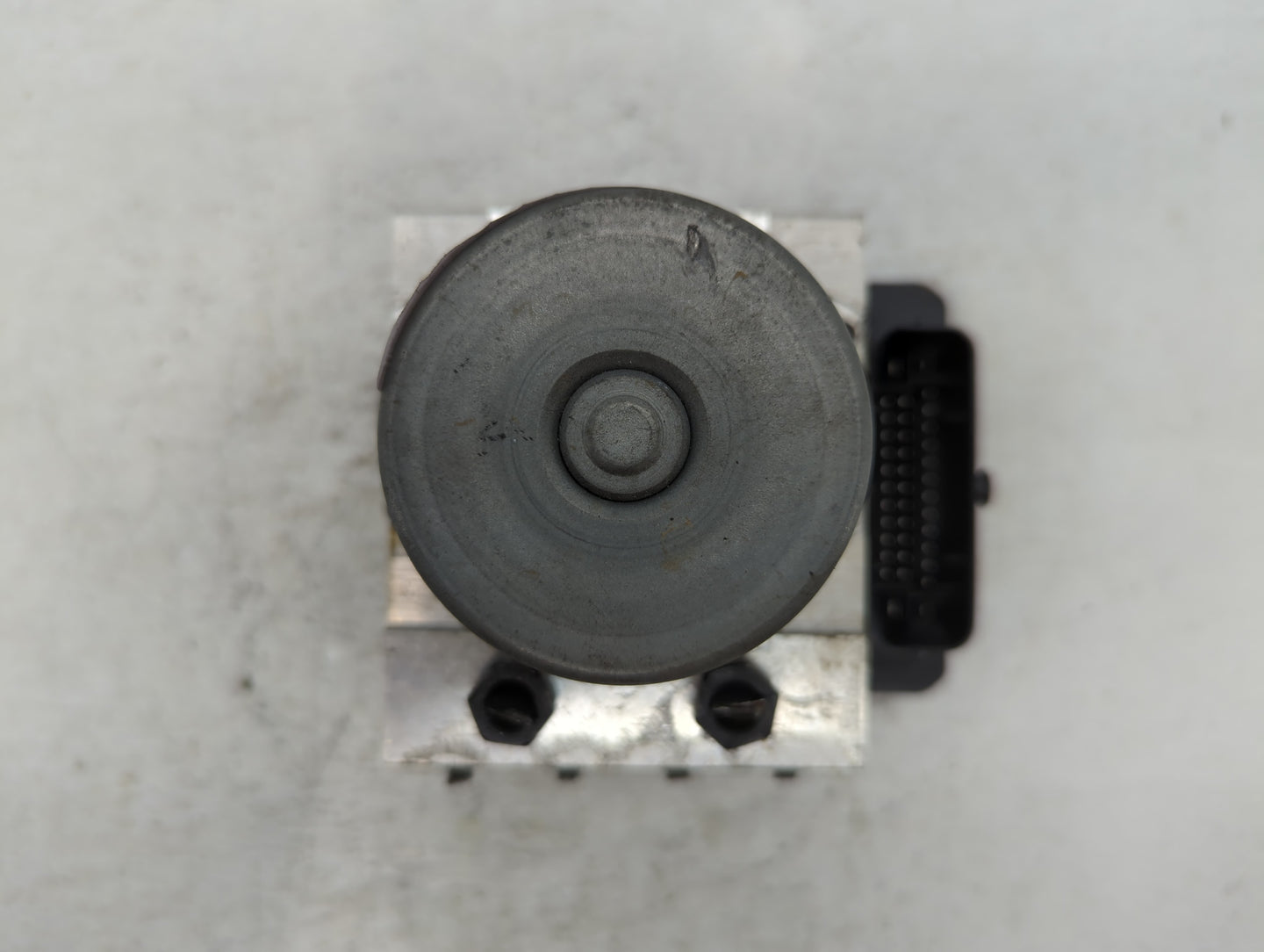 2014-2016 Kia Forte ABS Pump Control Module Replacement P/N:58900-A7200 Fits Fits 2014 2015 2016 OEM Used Auto Parts - Oemus