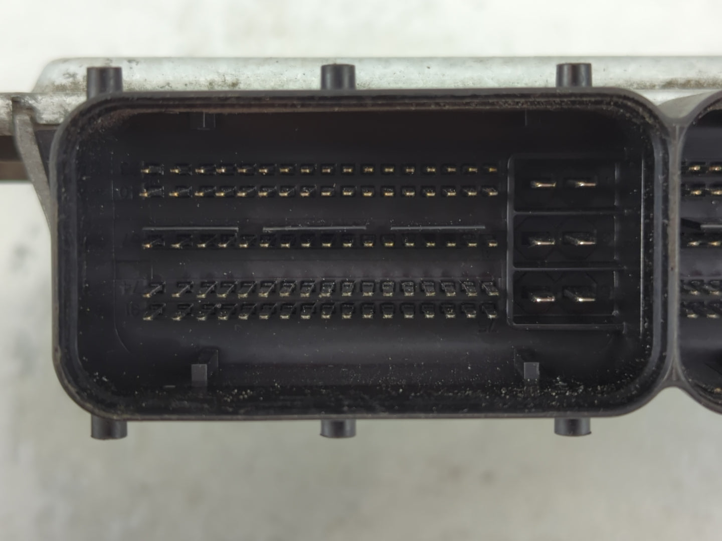 2015 Kia Forte PCM Engine Control Computer ECU ECM PCU OEM P/N:39103-2EXB5 39102-2EXB5 Fits OEM Used Auto Parts - Oemusedaut