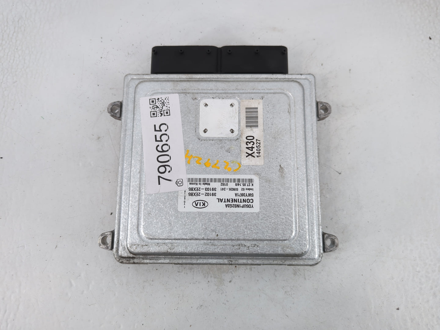 2015 Kia Forte PCM Engine Control Computer ECU ECM PCU OEM P/N:39103-2EXB5 39102-2EXB5 Fits OEM Used Auto Parts - Oemusedaut
