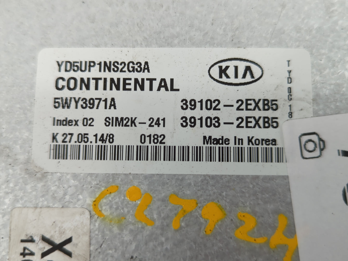 2015 Kia Forte PCM Engine Control Computer ECU ECM PCU OEM P/N:39103-2EXB5 39102-2EXB5 Fits OEM Used Auto Parts - Oemusedaut